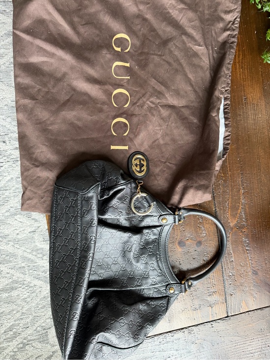 Gucci Handbags - Authentic Gucci Sukey Guccissima Black Leather Tote
Black